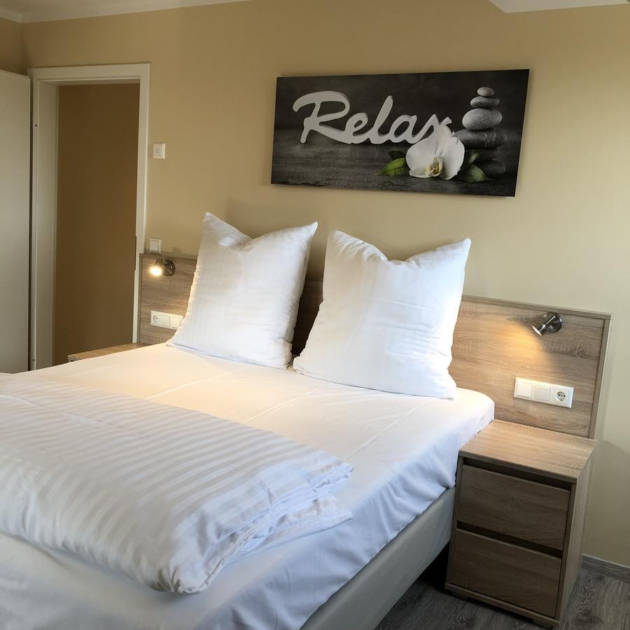 Hotel Select Suites & Aparts เมินเคงลัดบาค ภายนอก รูปภาพ