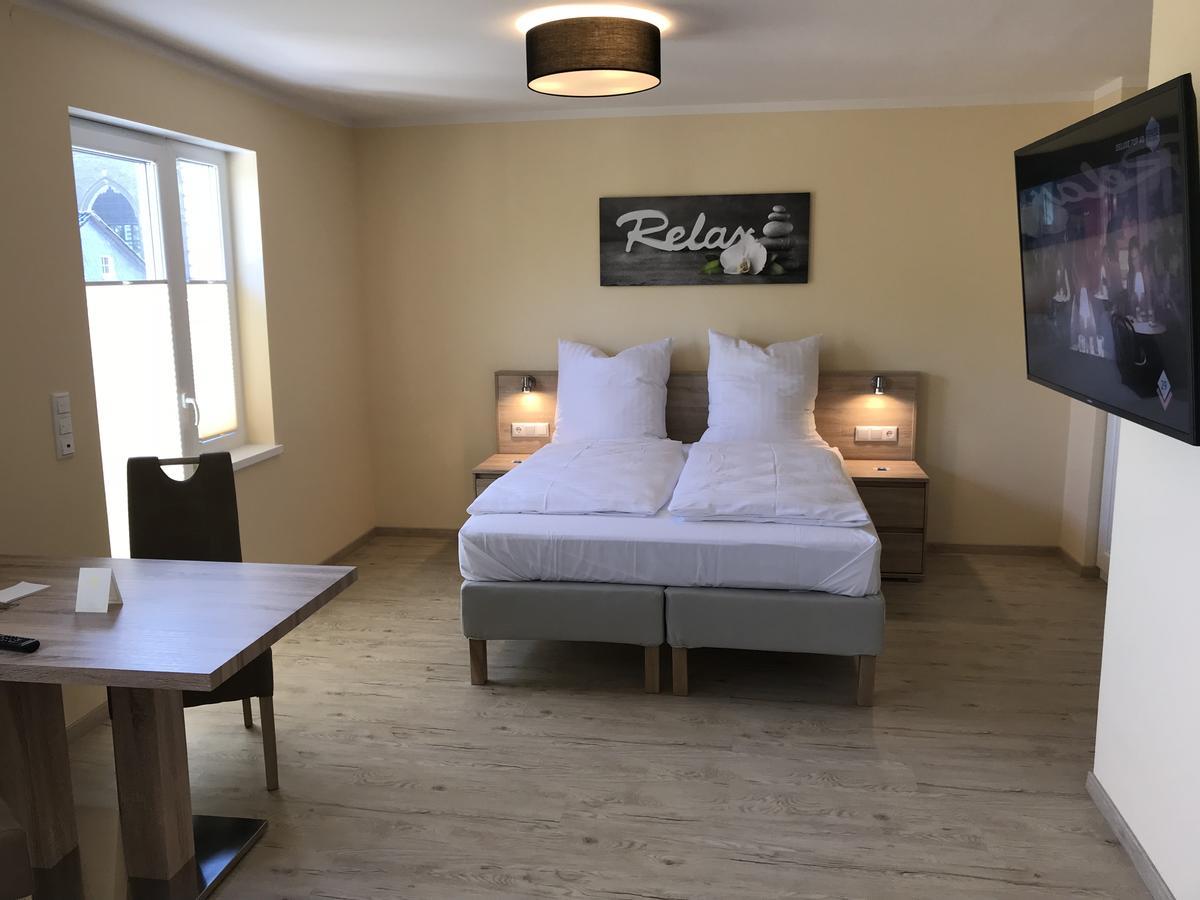 Hotel Select Suites & Aparts เมินเคงลัดบาค ภายนอก รูปภาพ