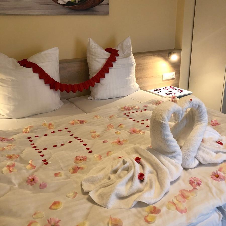 Hotel Select Suites & Aparts เมินเคงลัดบาค ภายนอก รูปภาพ